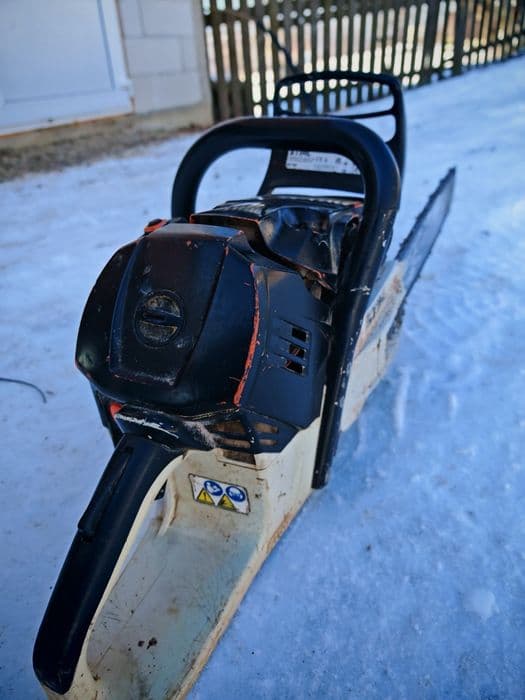 Vând drujbe Sthil 500i și Husqvarna 572