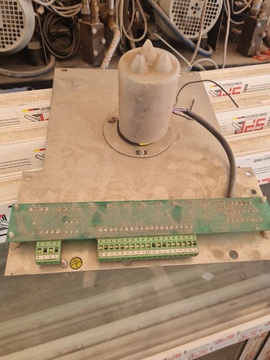 Spălatorie auto self automatizare pentru 4 Boxe