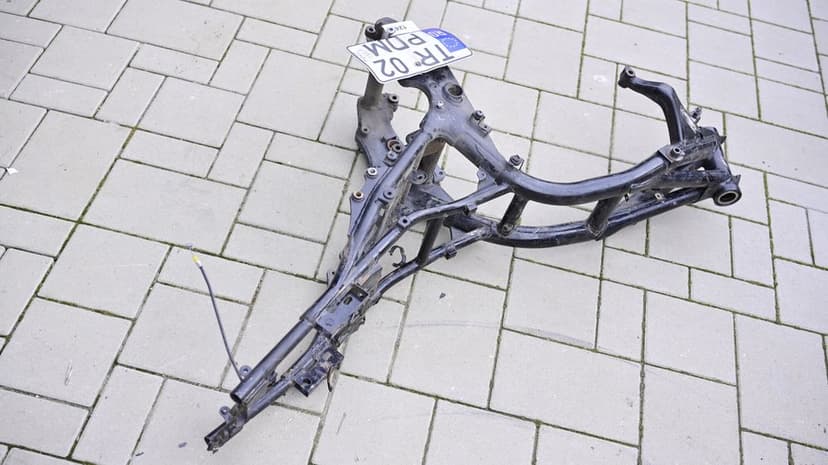 Cadru Sasiu Cu Acte Kawasaki Z750 2004