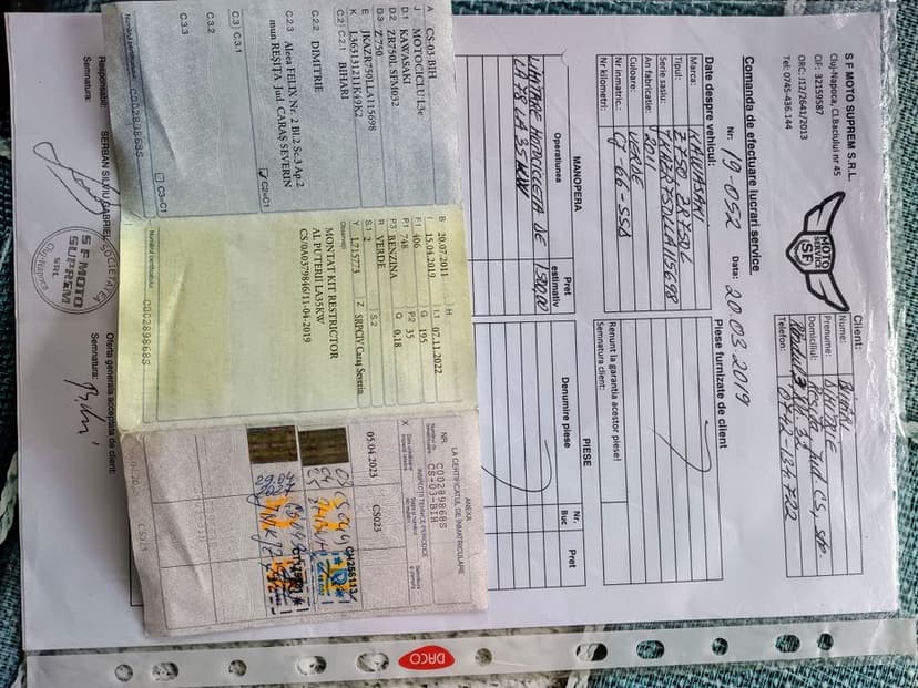 Vând Kawasaki  z750