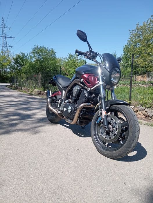 Vând sau schimb supermoto sau comuniste