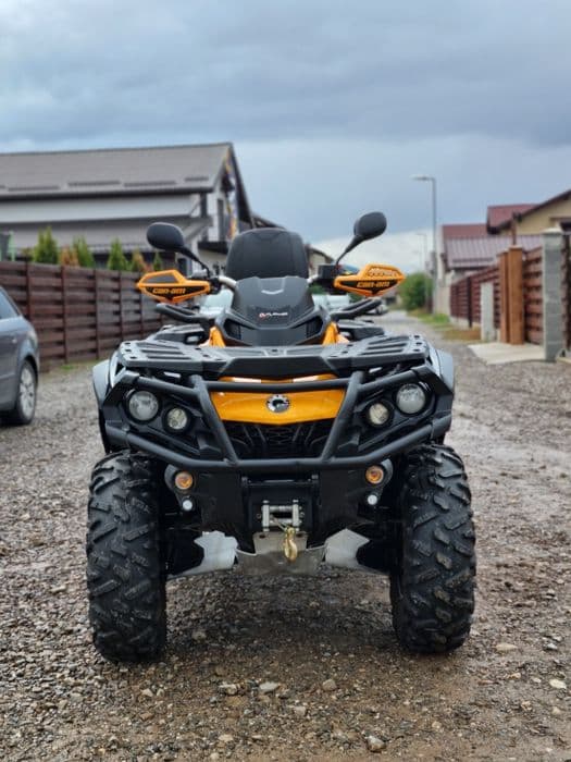 Can Am Outlander Max//import recent L7E , nr negru // variante atv