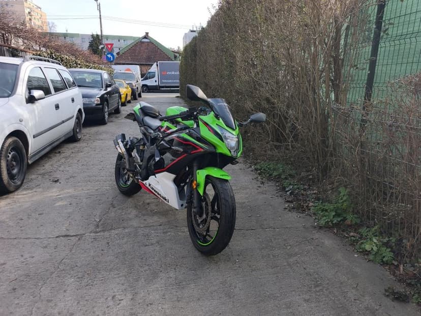 Vand kawasaki ninja 125 2023