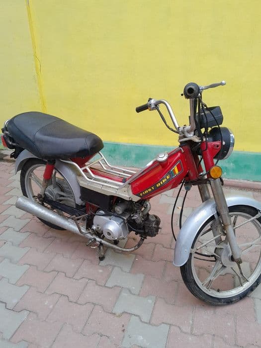 Moped first bike activ