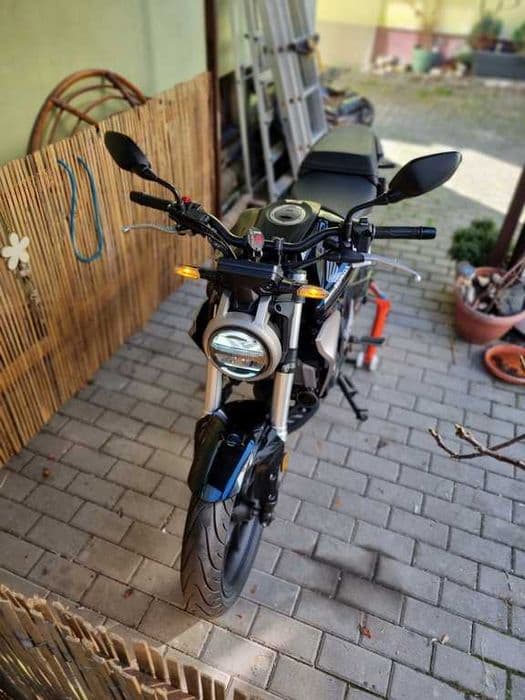 Honda CB 300R, an.2018, ABS, LED