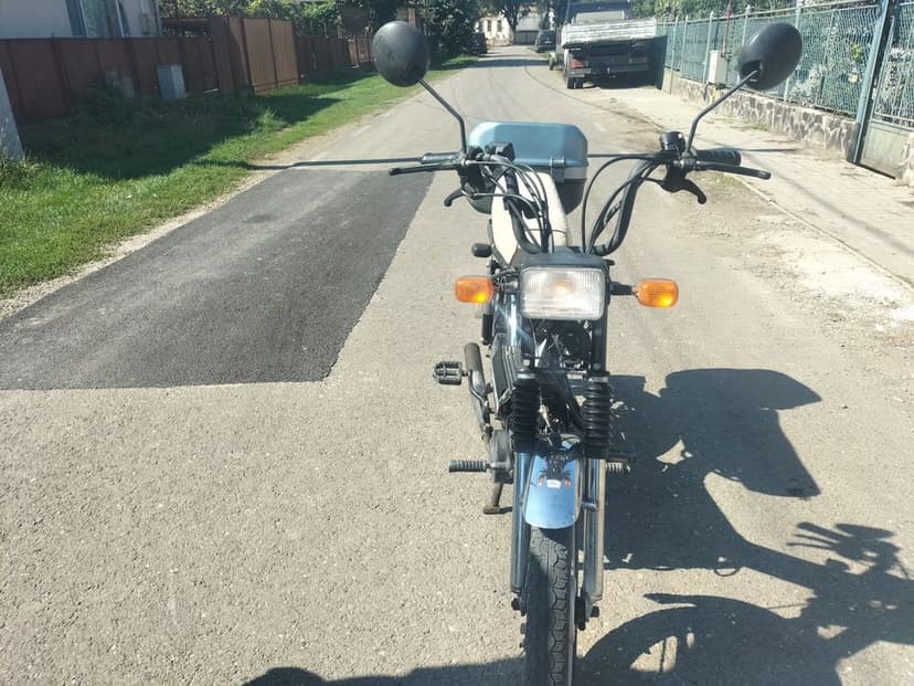 De vânzare betoniera moped stâlpi de gard