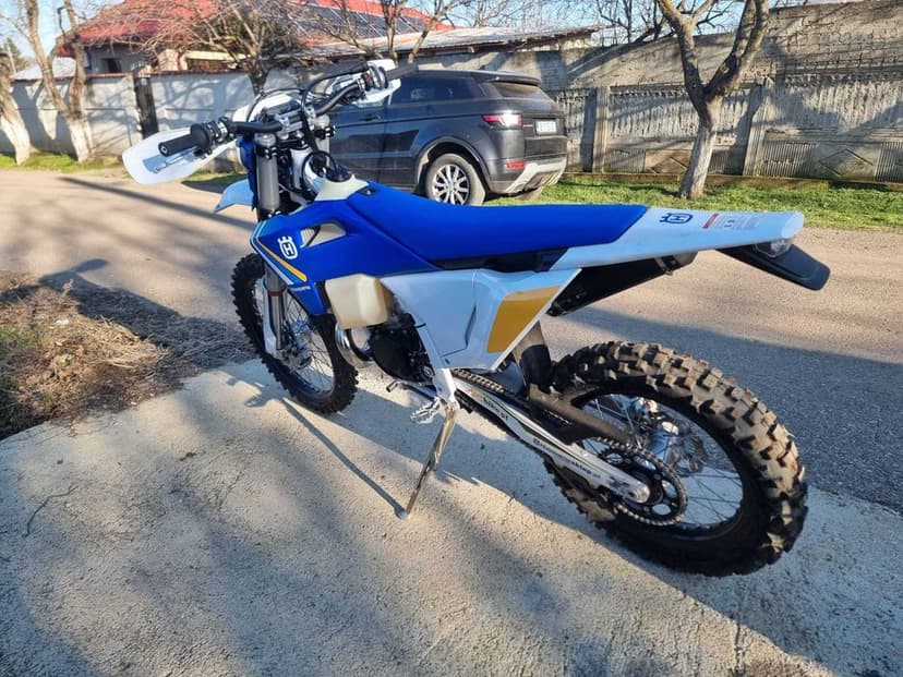 Husqvarna te 300 heritage TBI 2025 inmatriculata , nu ktm gasgas