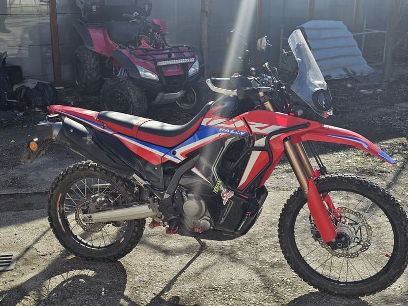 Vand Honda crf 300 rally