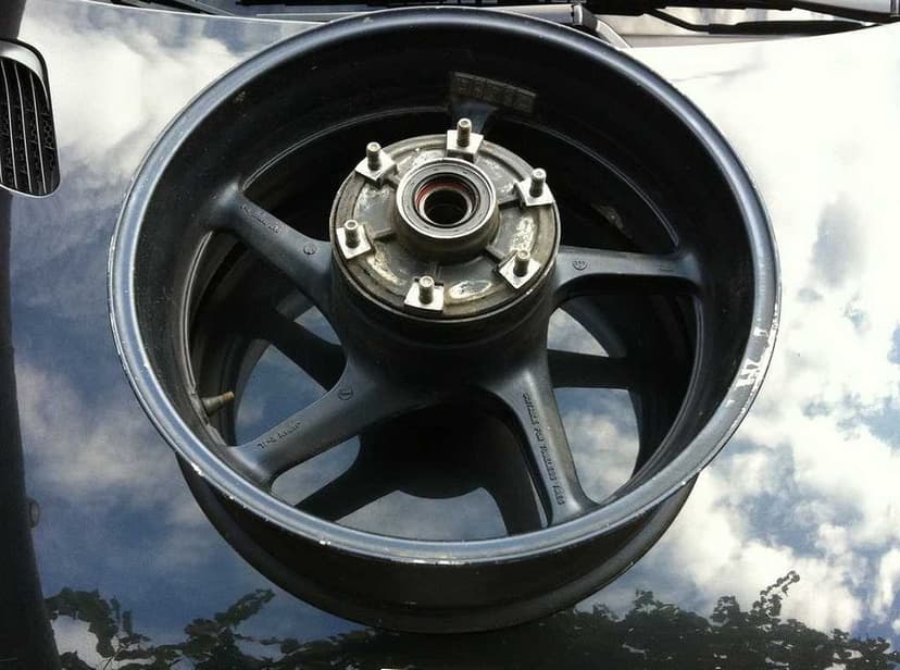 Vand piese Yamaha R1 2004-2006 RN12