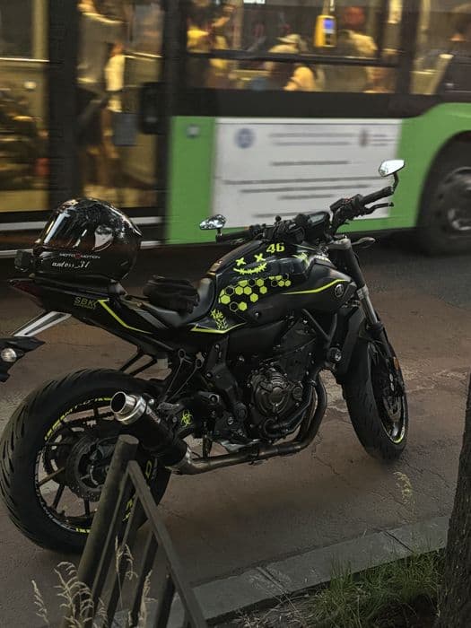 Yamaha MT-07 2017| 24.000 km | Negru | Stare excelentă