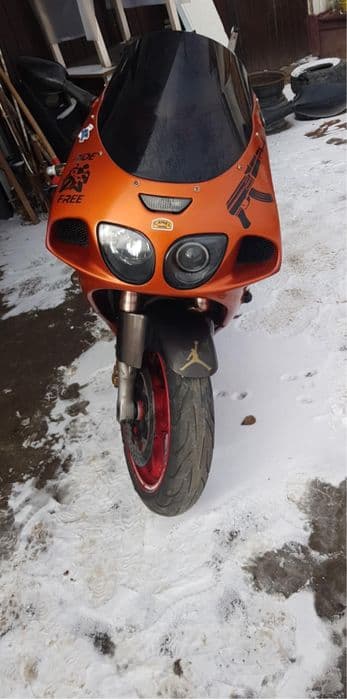 Kawasaki ninja ZX7