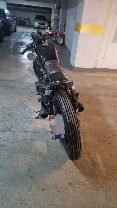 Honda CB400N cafe racer 1980