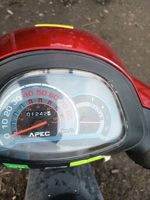 Motoscuter pe benzina 49cm