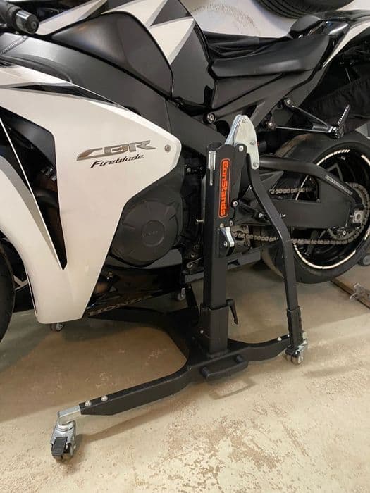 Placa adaptoare ConStands Honda CBR 1000RR