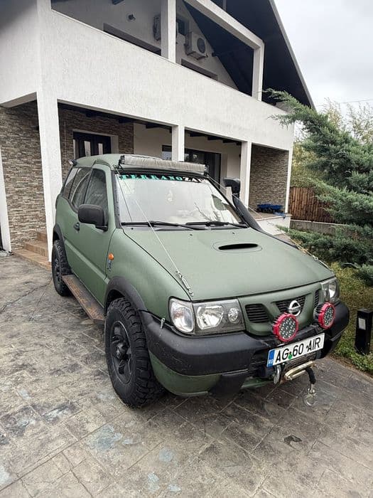 Nissan Terrano autoutilitară