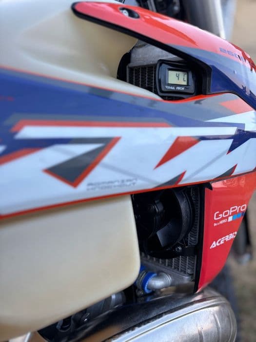 Vand Motor enduro cross KTM exc 250 din anul 2020 cu 240 ore, piston A