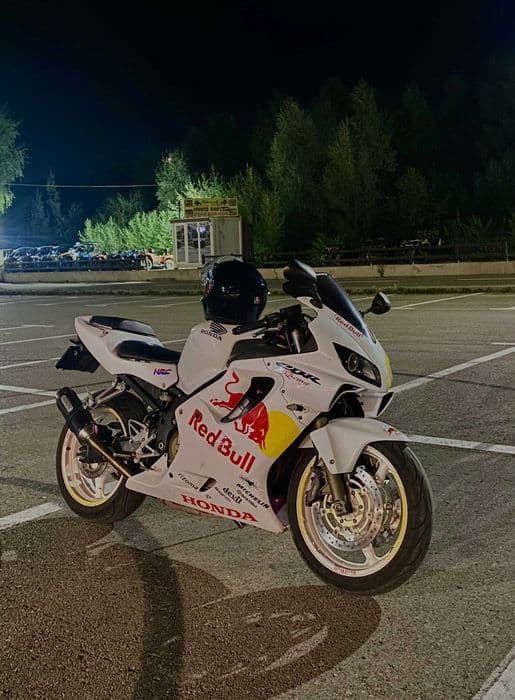 Honda CBR 600 F4i