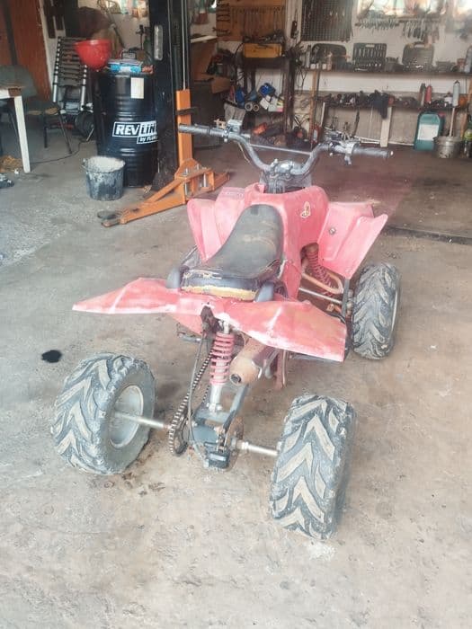 Vând sau schimb ATV kxd 110cc semi automat 1200 lei (schimb cu un alt