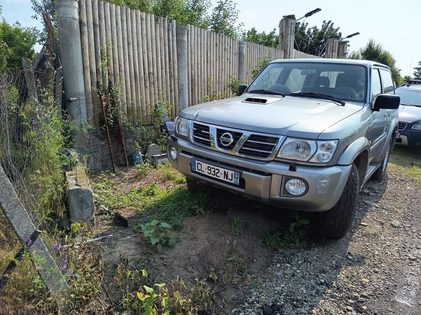 Motor Nissan patrol y61 zd 30 an 2003.   2004
