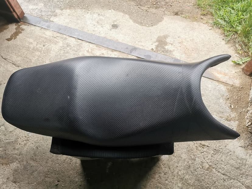 Piese accesorii yamaha fz6 an2005, fzs 600 an2001, fzs1000 an 2003