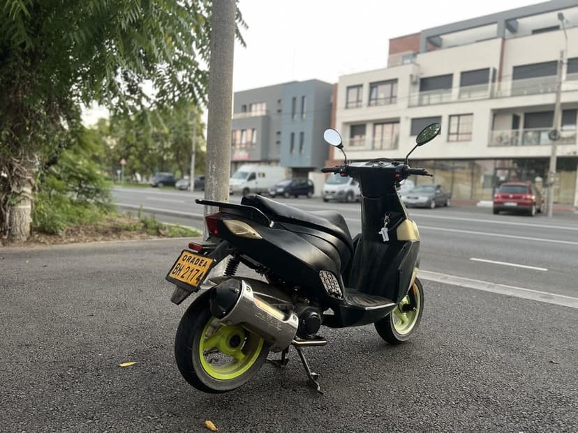 Scuter Generic ideo 50