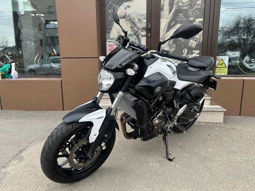 Yamaha MT-07 ABS 1.119 km ~ Garantie 12 luni ~ Rate FIXE ~