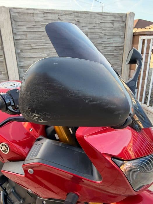 Yamaha FZ1-S Fazer 2006 – 998 cm³ – 25.000 km