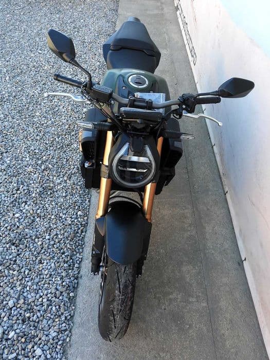 Lichidare Motocicleta Honda CB650R E-Clutch ABS 2025 | Rate | Leasing