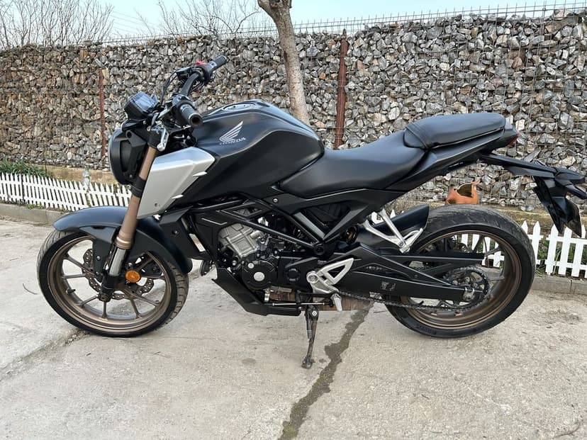 Honda CB125R 2021 A1 ABS (yzf,mt125,z,ninja)