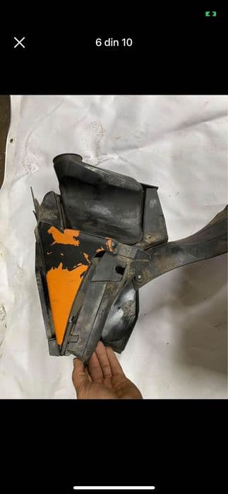 Carene KTM.  525-520 Exc bascula spate carcasa filtru aer