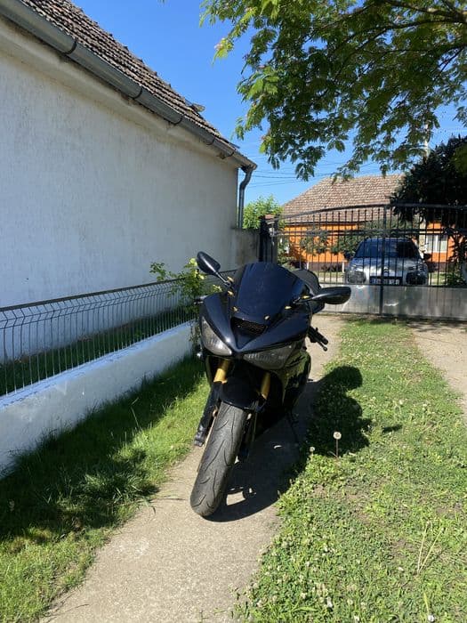 Kawasaki ninja zx6r