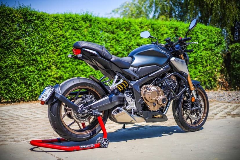 HONDA CB650R - design unic - neo cafe racer