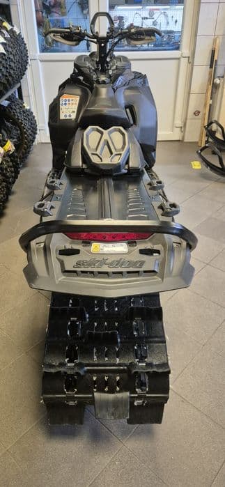2023 Ski Doo Summit Expert 850 Turbo 154