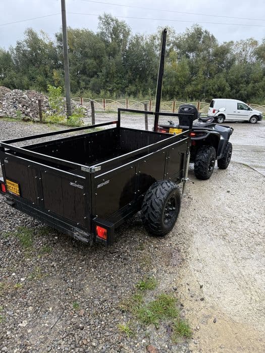 Can Am outlander 1000 2025 4x4 atv + remorca basculabila