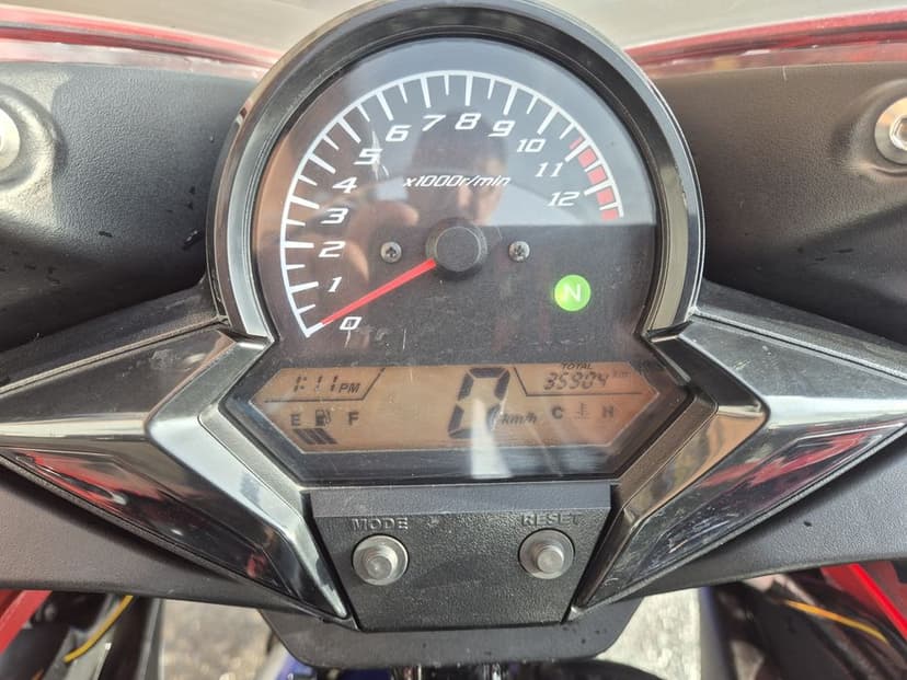 Honda CBR 125R HRC 2011