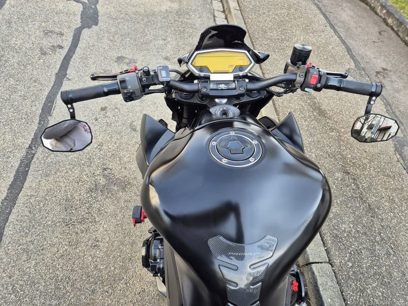 Kawasaki Z1000 ABS Black Edition Hurric