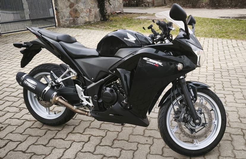 Honda CBR250 ABS