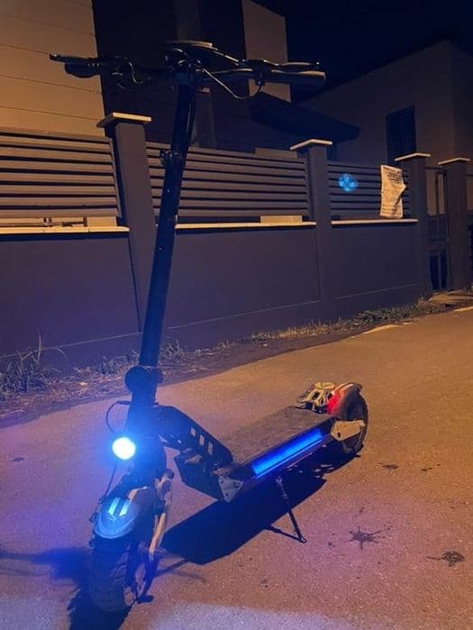 trotineta mobix noua