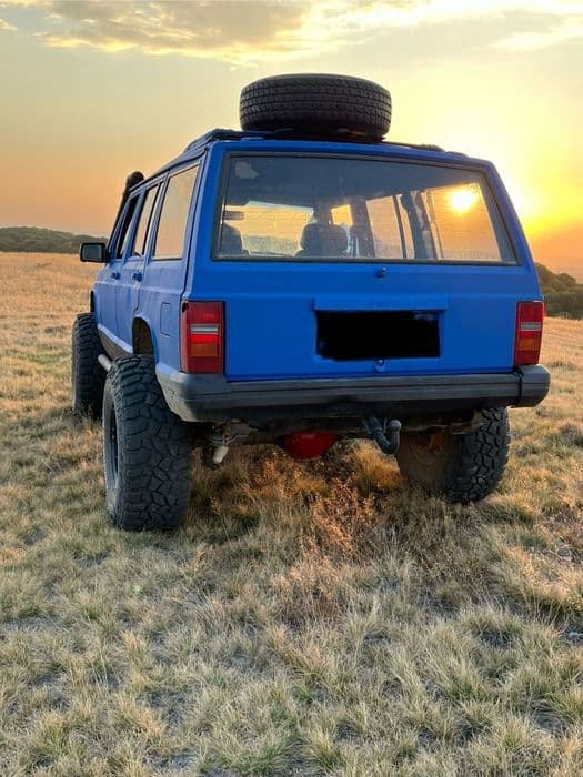 Vand jeep cherokee xj 4.0