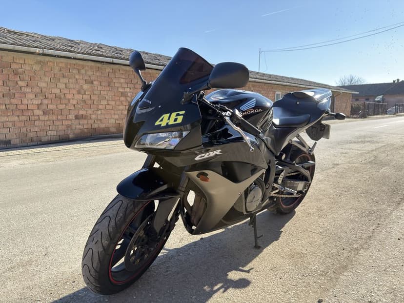 Honda cbr 600 rr