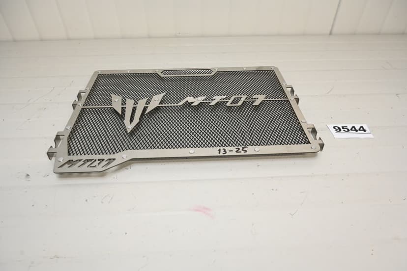 Yamaha MT07 13 - 25 Grila radiator