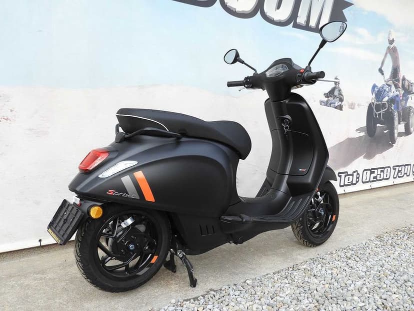 Scuter Vespa Sprint Elettrica 45 S 2025 | Rate | Leasing