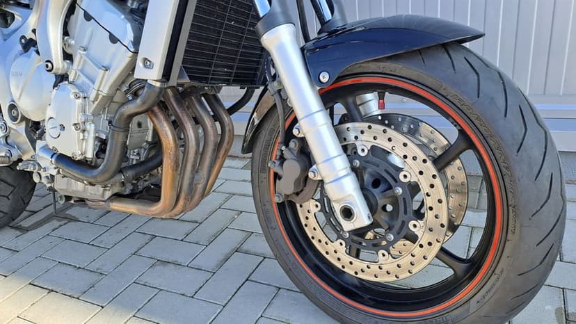 MotoFly Ploiesti vinde Yamaha Fz6N 2005