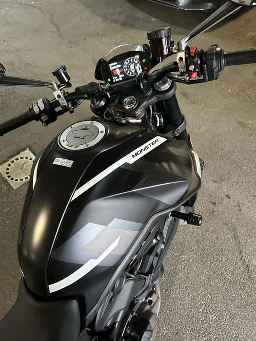 Ducati Monster 937 Plus 70kW/35kW A2/A