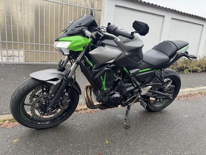 Kawasaki Z650 2023 ABS LED categoria A2 35Kw urgent,PRET DE IARNA