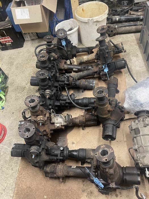 Toyota hilux grup fata si planetare