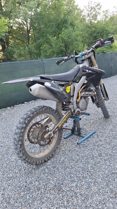 Suzuki rmz 450 injectie 2011