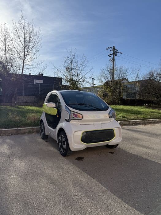 XEV YOYO 100% electric