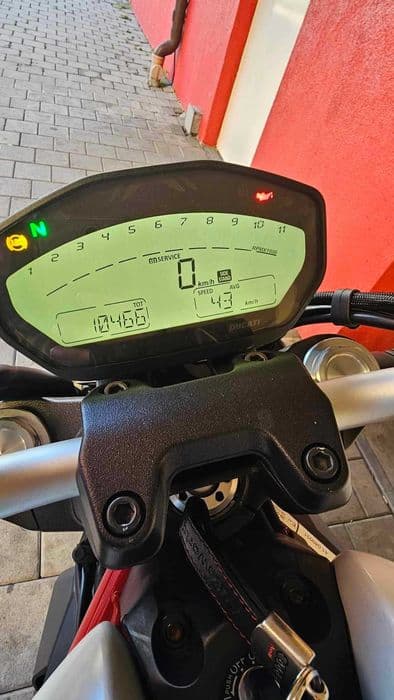 Cocmotors vinde cu revizie efect si garantie Ducati Monster 797, 73 cp