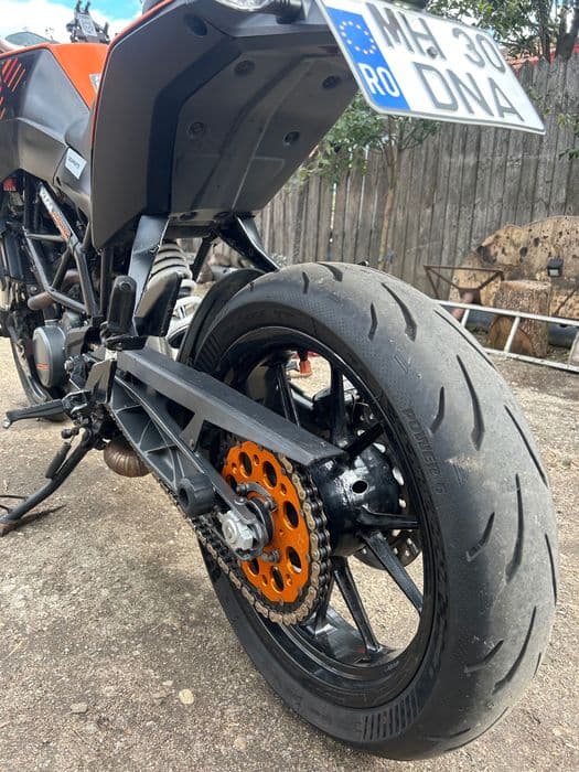 KTM Duke 125 2012, prim proprietar RO, stare foarte bună